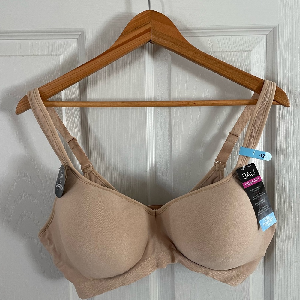 Bali Comfort Revolution Wireless Bra